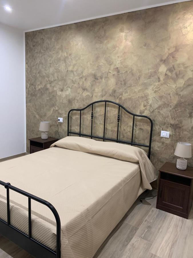 Maryam23 Bed & Breakfast Syracuse Ngoại thất bức ảnh